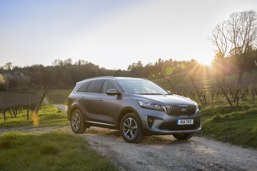  Kia Sorento EcoDynamics (UM) 2018 года  (UK) (фото 11 из 27)